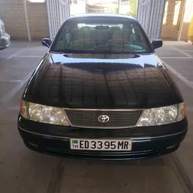 Toyota Avalon 1999