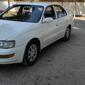 Toyota Corona 1993