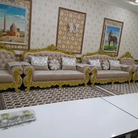 каралевскя диван кресло