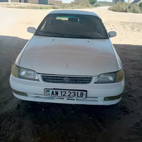 Toyota Corona 1995