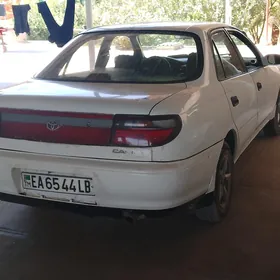 Toyota Carina 1995