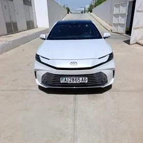Toyota Camry 2024