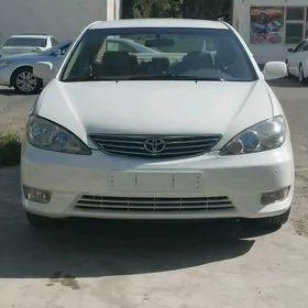 Toyota Camry 2003