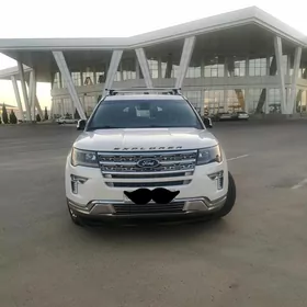 Ford Explorer 2019
