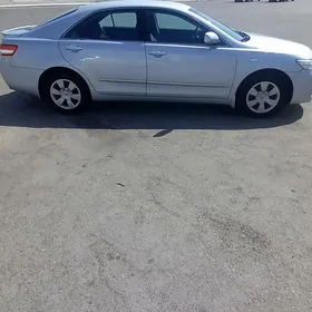 Toyota Camry 2010