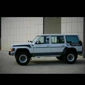 Nissan patrol y 60
