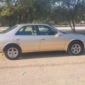 Toyota Camry 1999