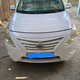 Nissan Sunny 2014