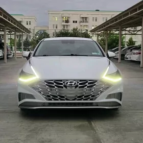 Hyundai Sonata 2021