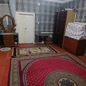 Kwartira bar gyzlara
