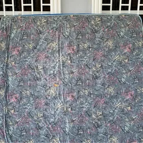 Spalny matras