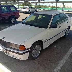 BMW 320 1992