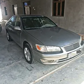 Toyota Camry 2001