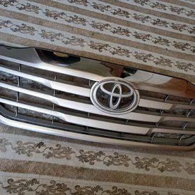 Hilux oblisowka