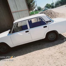 Lada 2107 2003