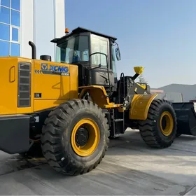 XCMG ZL50 2025