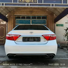 Toyota Camry 2015