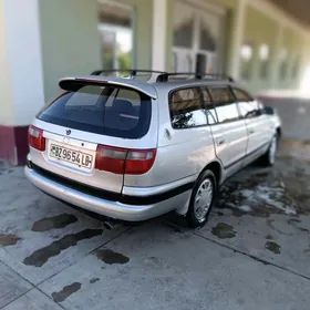 Toyota Corona 1995