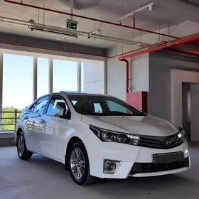 Toyota Corolla 2015
