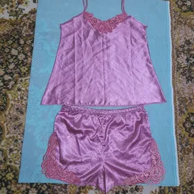 pijama ve ichgi eshik zenanlar