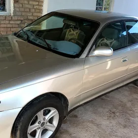 Toyota Mark II 1995