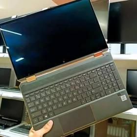 Hp Spectre/Amoled/16GB/512GB