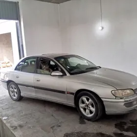 Opel Omega 1997
