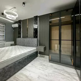 Сталинка, Евро, 3 ком, 93м²