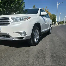 Toyota Highlander 2011
