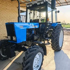 MTZ 82 2012