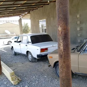Lada 2107 2000