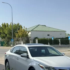 Toyota Avalon 2013
