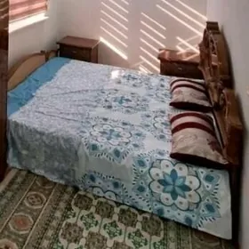 Spalnyý krowat klasika