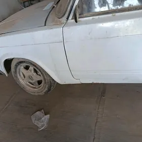 Lada 2107 1984