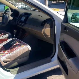 Toyota Camry 2005