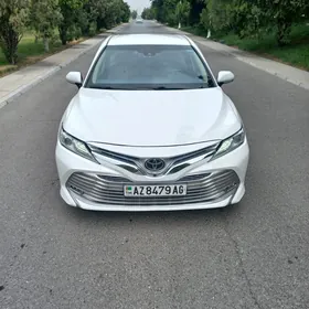 Toyota Camry 2018