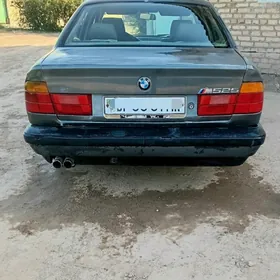 BMW 525 1990