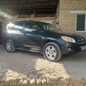 Toyota RAV4 2010