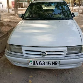 Opel Astra 1992