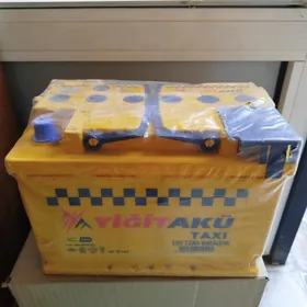 Akamulatr