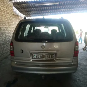 Opel Sintra 1997