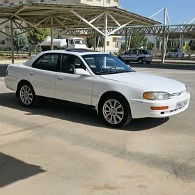 Toyota Camry 1993