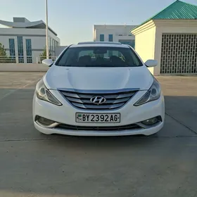 Hyundai Sonata 2011
