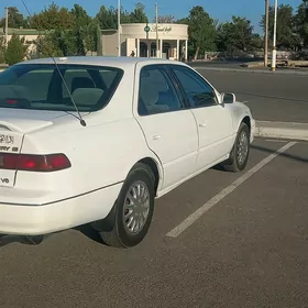 Toyota Camry 1998