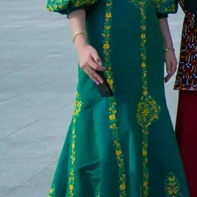 Satlyk köynek