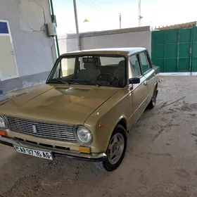 Lada 2104 1983