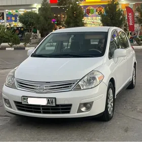 Nissan Versa 2010