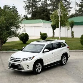 Toyota Highlander 2018