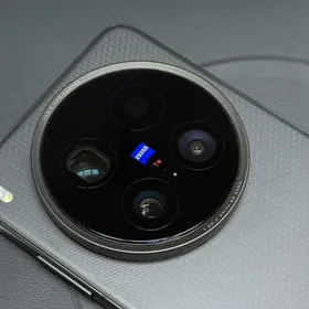 Vivo X200 Ultra 12/256gb