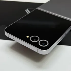 Samsung Z flip 6 12/256gb